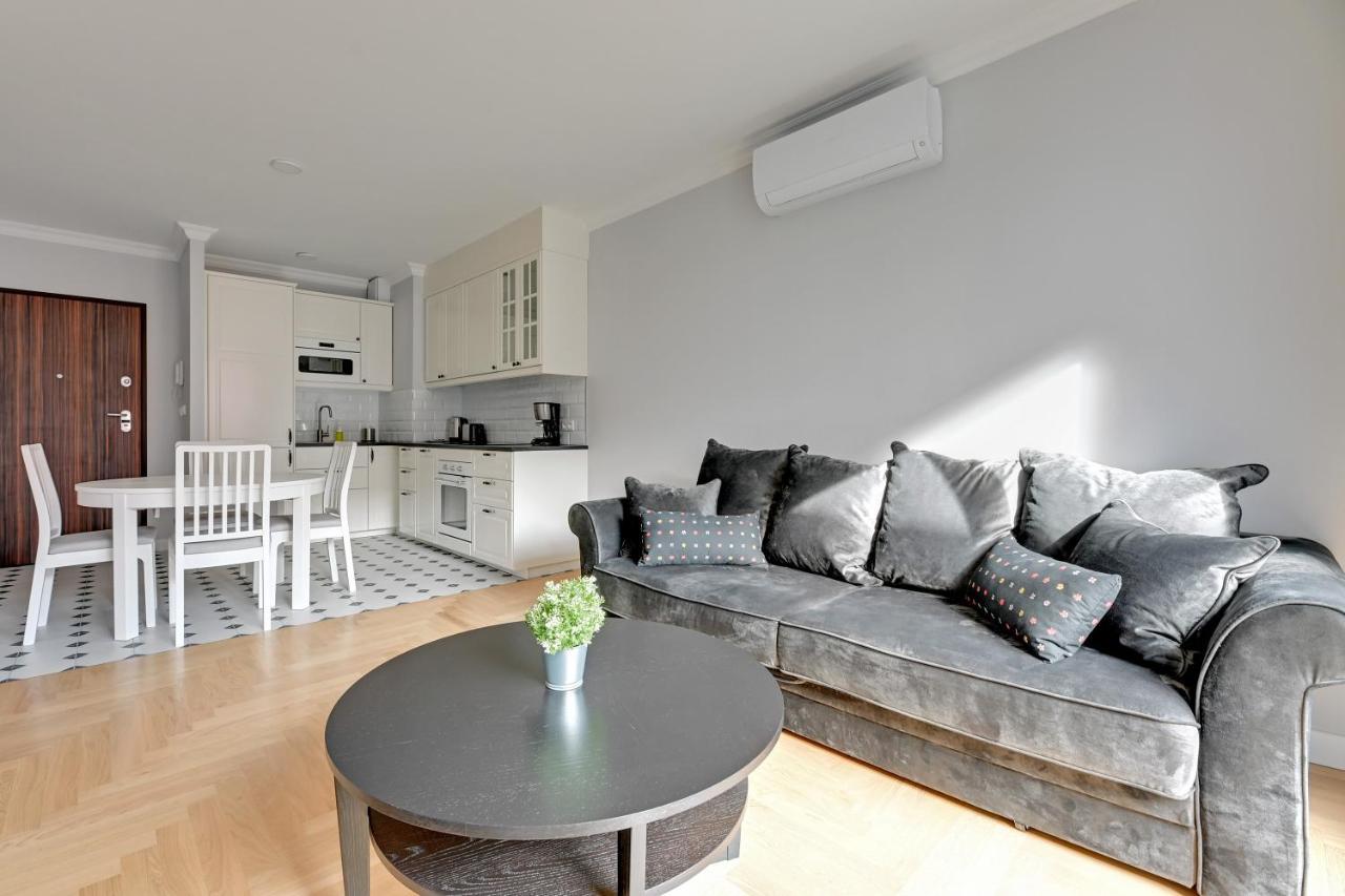 Staywin Riverfront Lofts กดัญสก์ ภายนอก รูปภาพ