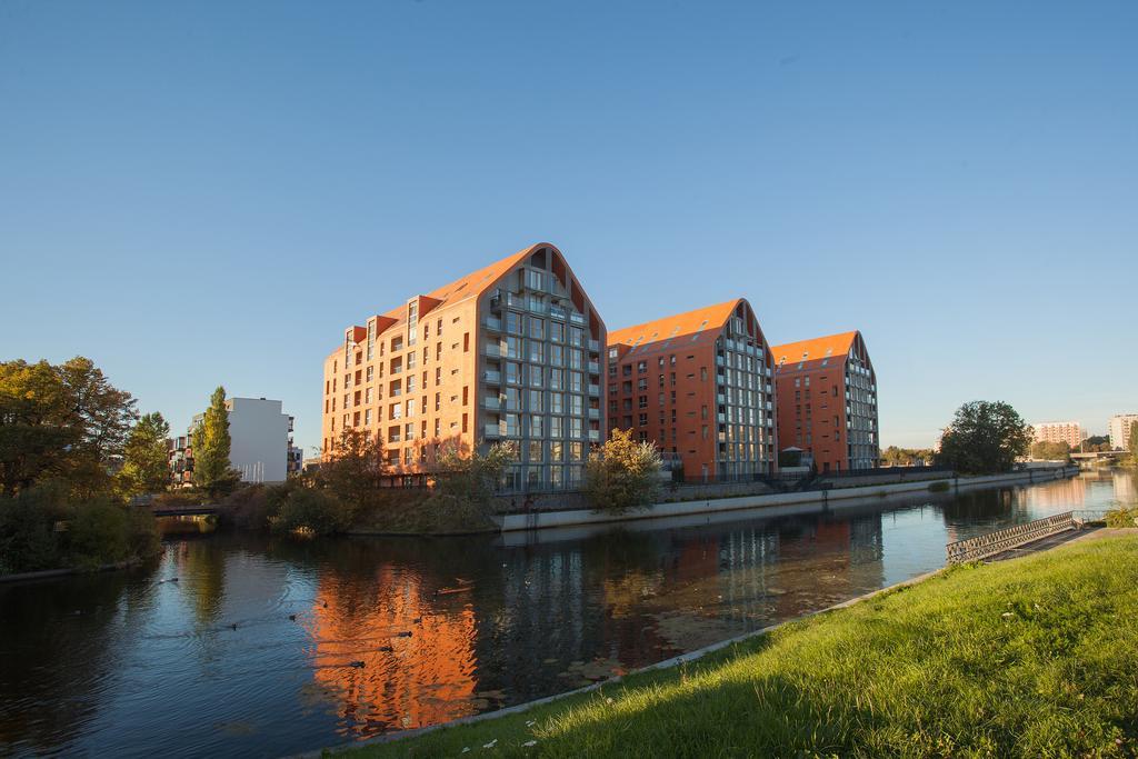 Staywin Riverfront Lofts กดัญสก์ ภายนอก รูปภาพ