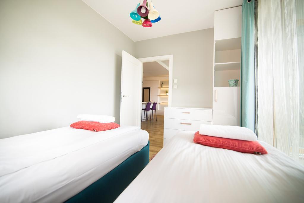 Staywin Riverfront Lofts กดัญสก์ ภายนอก รูปภาพ